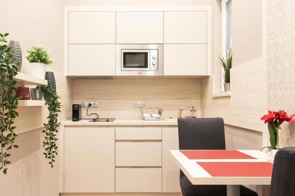 Budapest Revay Apartments Exteriör bild